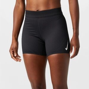 Nike Women's Dri-FIT Aeroswift 5" Tight Short
